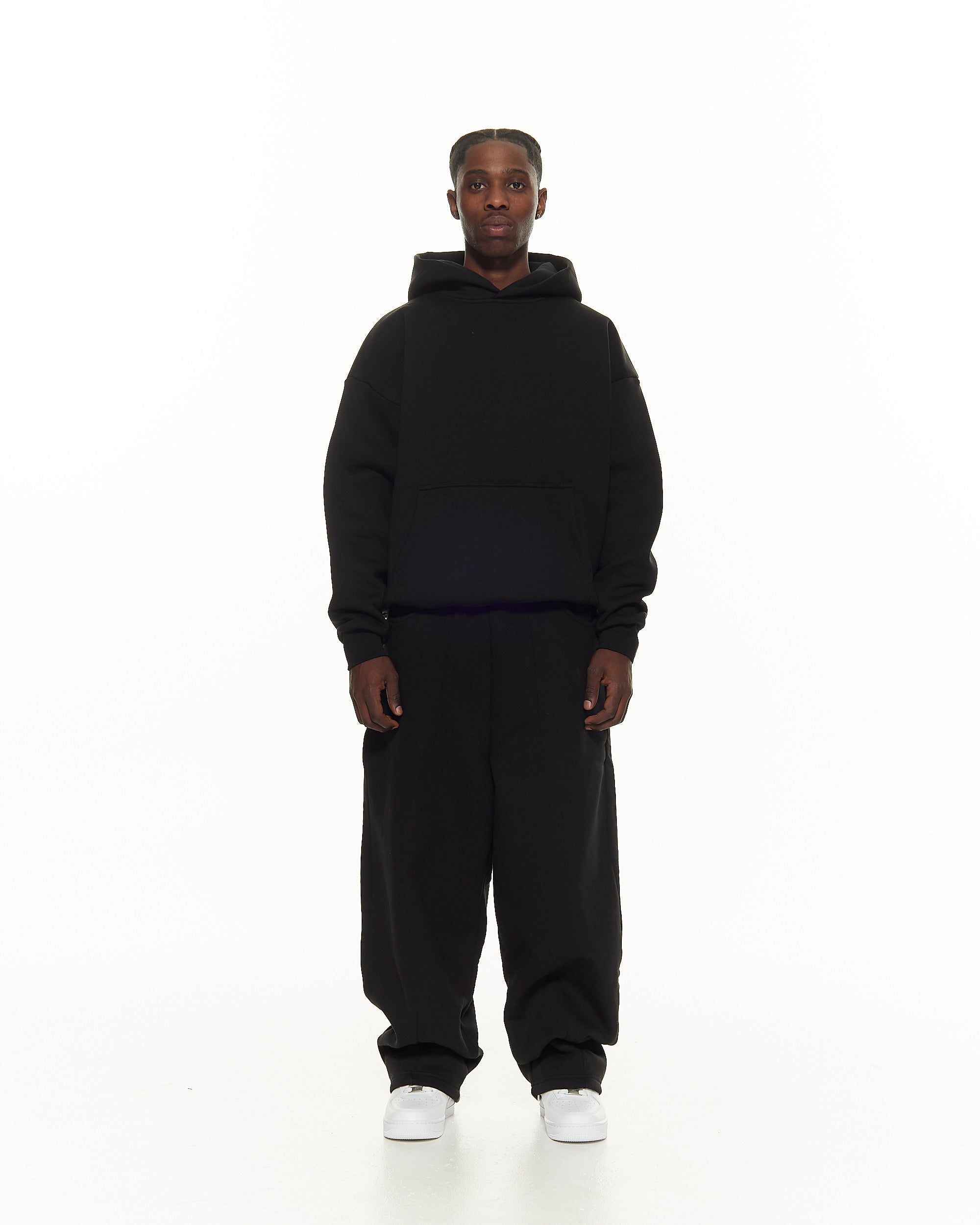 COZY HOODIE - BLACK