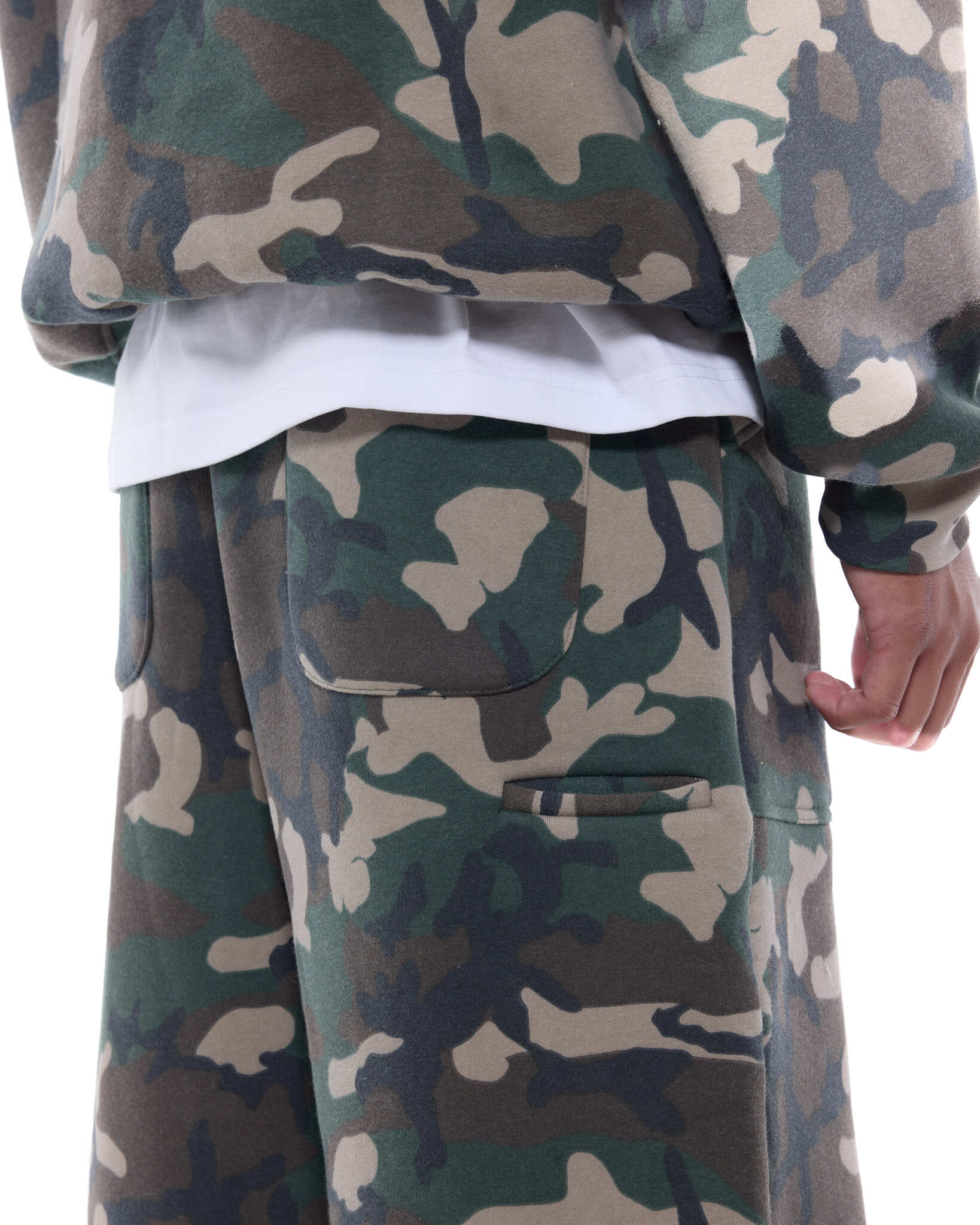 COZY SHORTS - CAMO