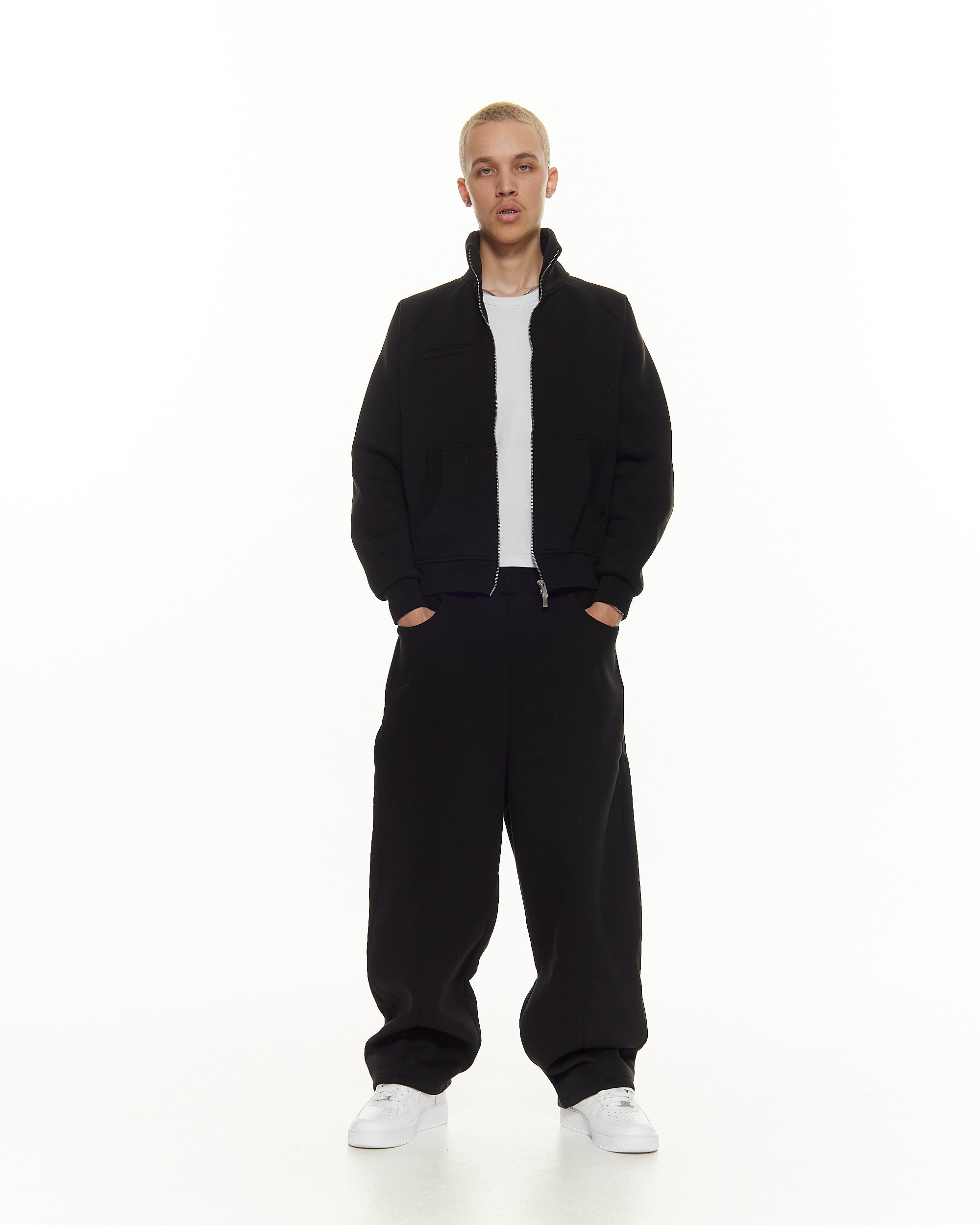 COZY TRACK JACKET - BLACK