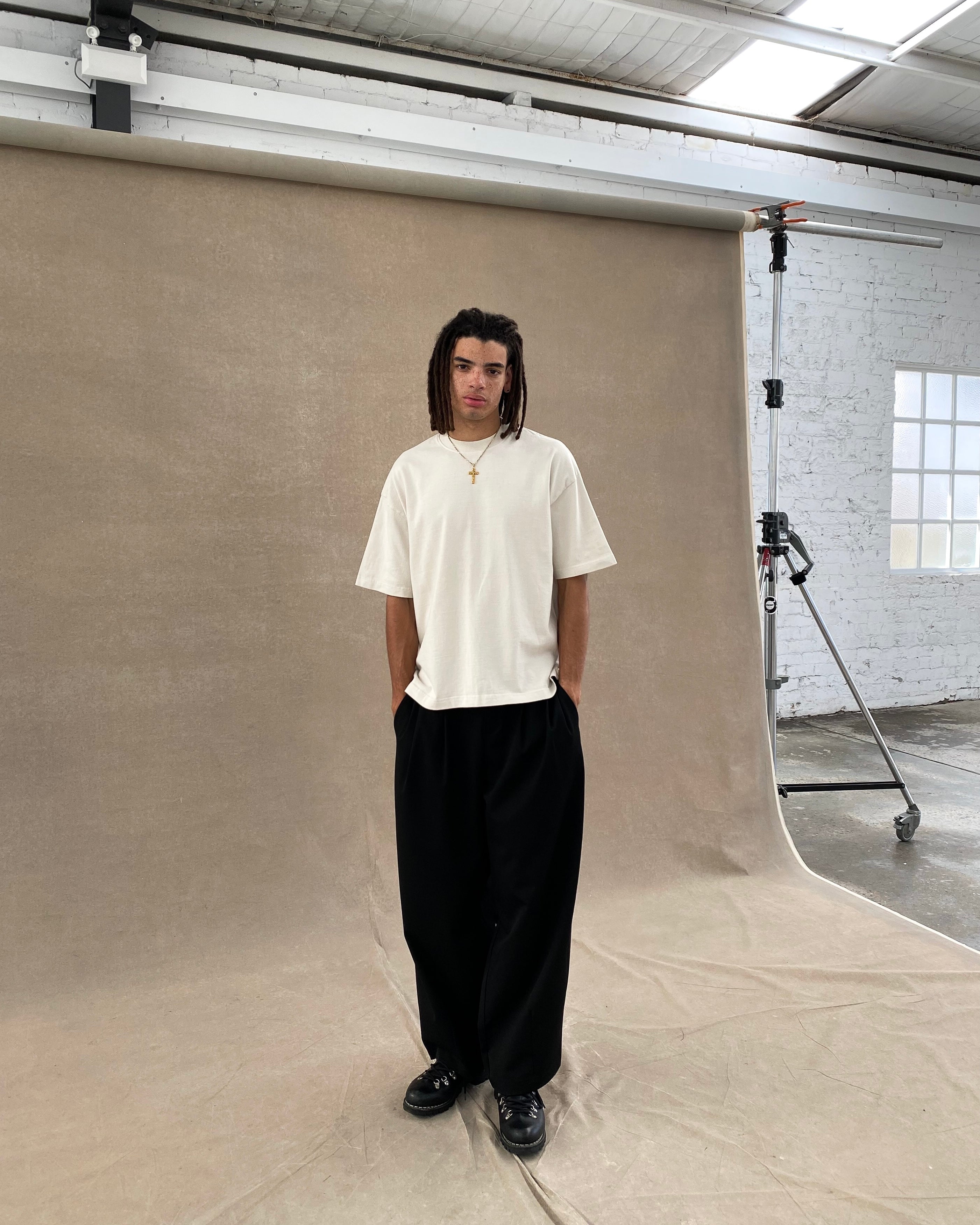 SIGNATURE BLANK T-SHIRT - STONE