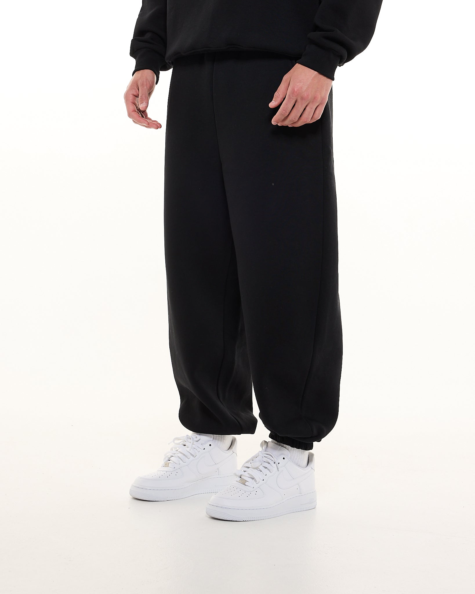 COZY SWEATPANT - BLACK