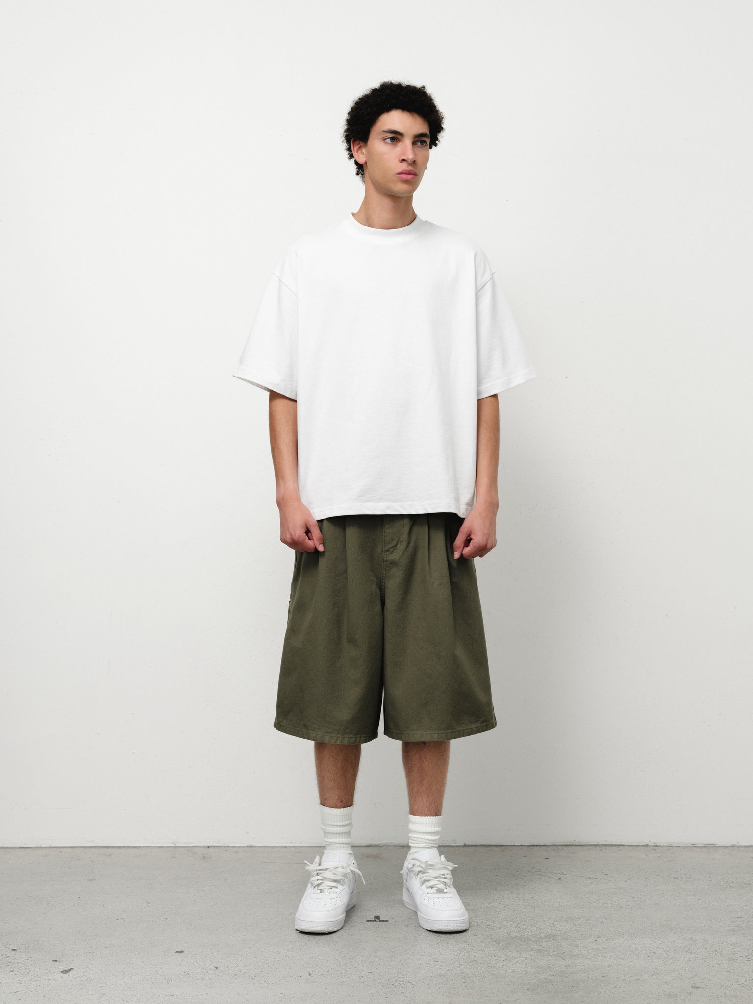 WORKWEAR SHORTS - OLIVE