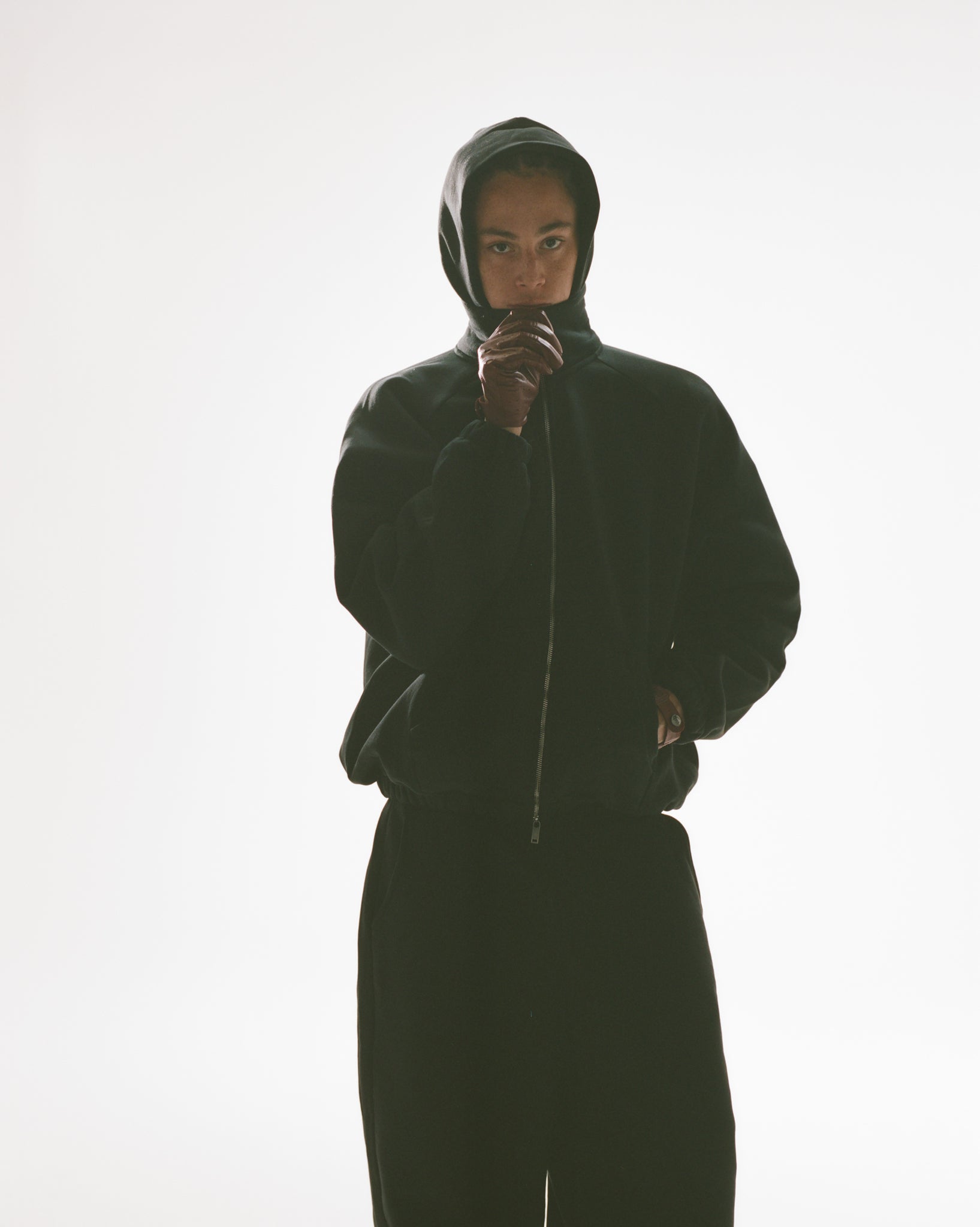 SWEATS COLLECTIVE COZY TRACK JACKET 黒S COZY TRACK JACKET - BLACK