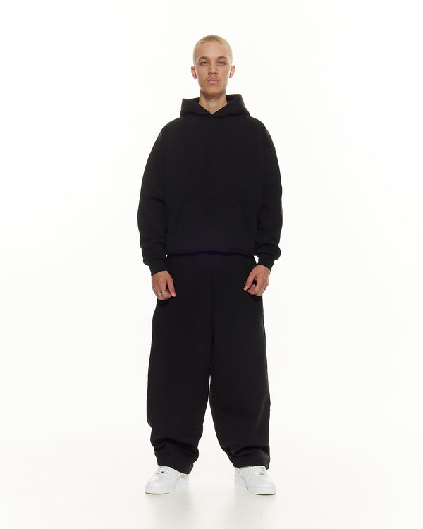 COZY STRAIGHT LEG SWEATS - BLACK