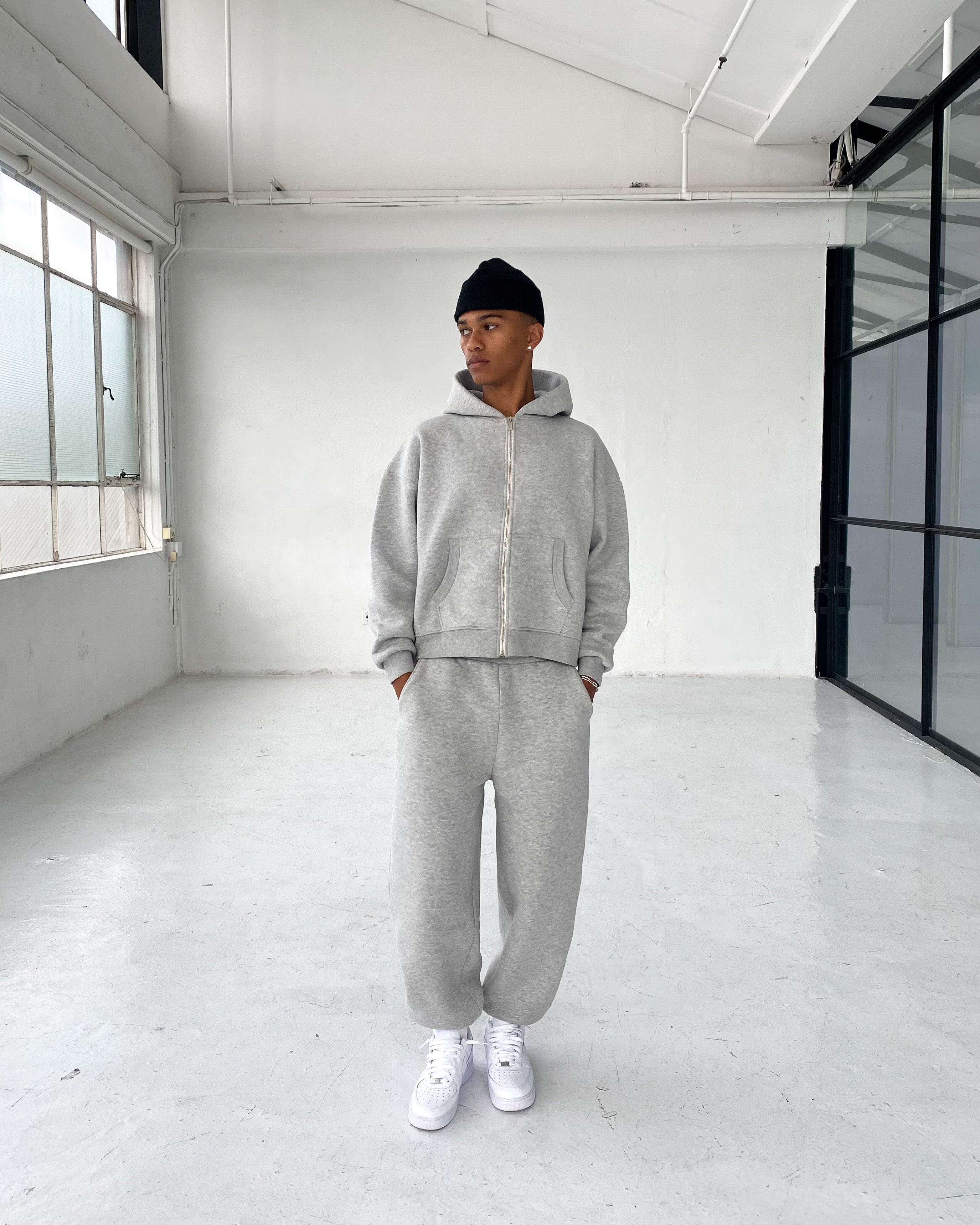 Sweats Collective COZY ZIP UP - GREY – Sweatscollective