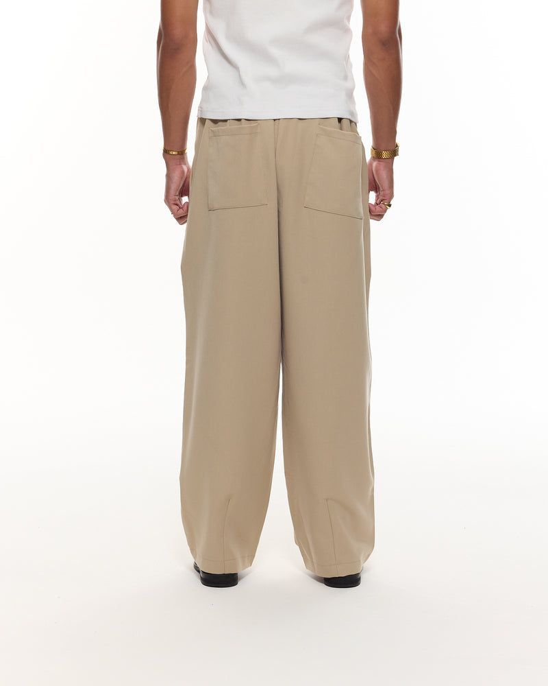 PLEATED PANT - SAND