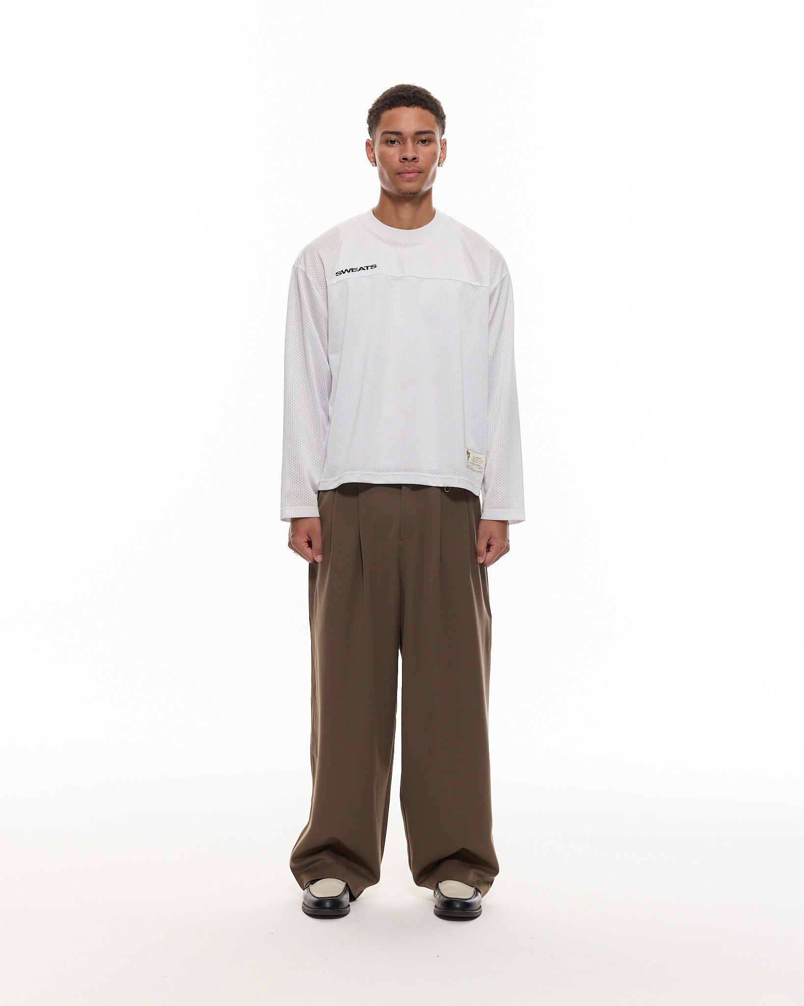 PLEATED PANT - BROWN