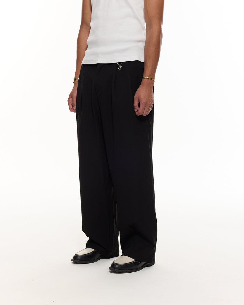 PLEATED PANT - BLACK