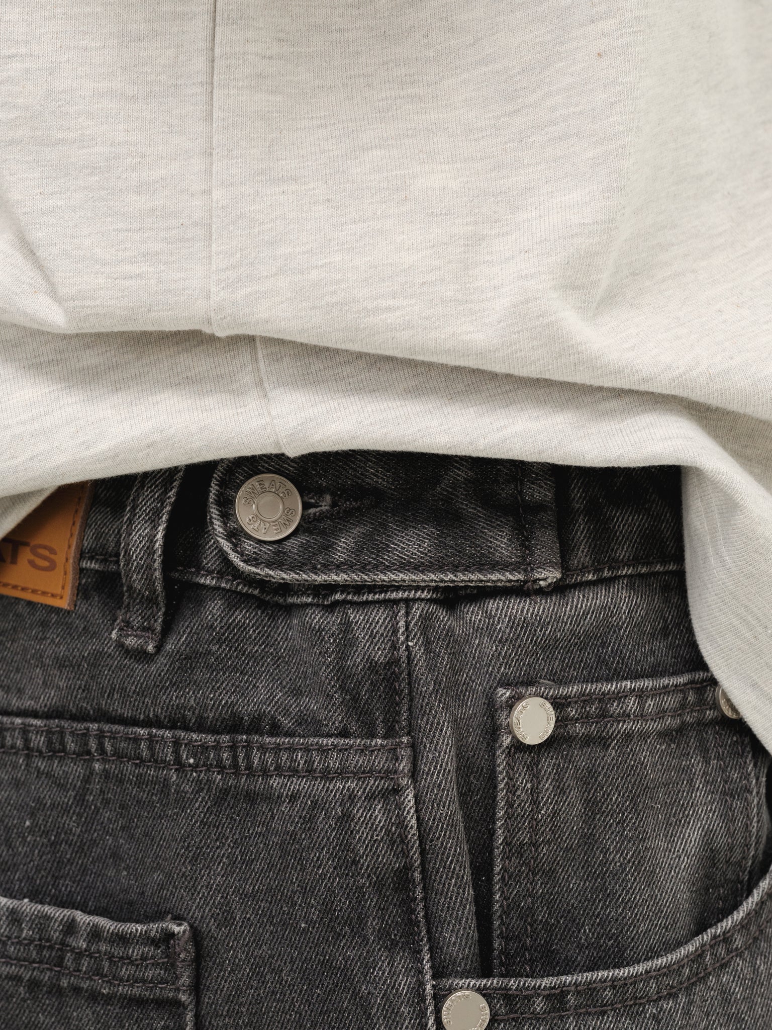 DENIM BAGGY JEANS - WASHED BLACK