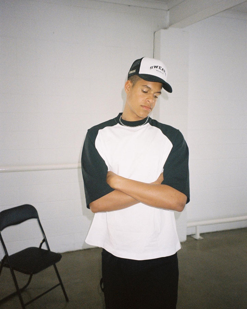 RAGLAN TEE